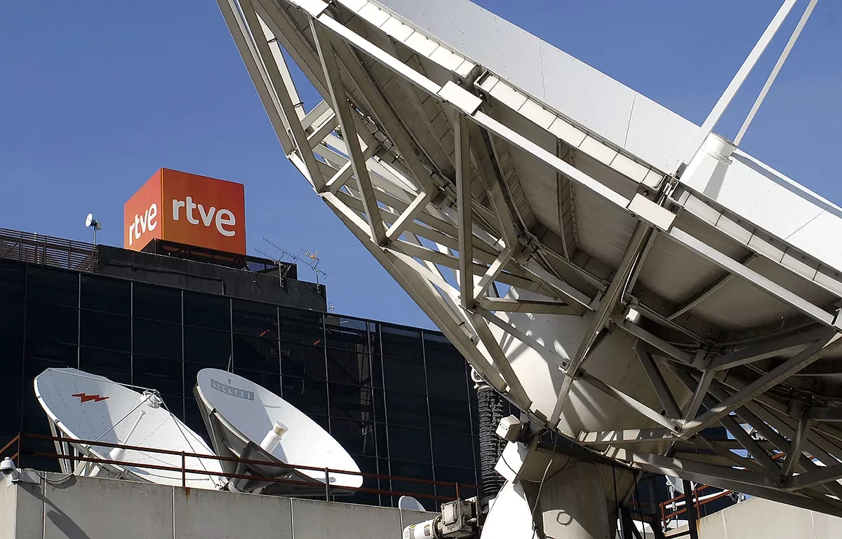 Sindicatos de RTVE alzan la voz contra La 2 en catalán: 