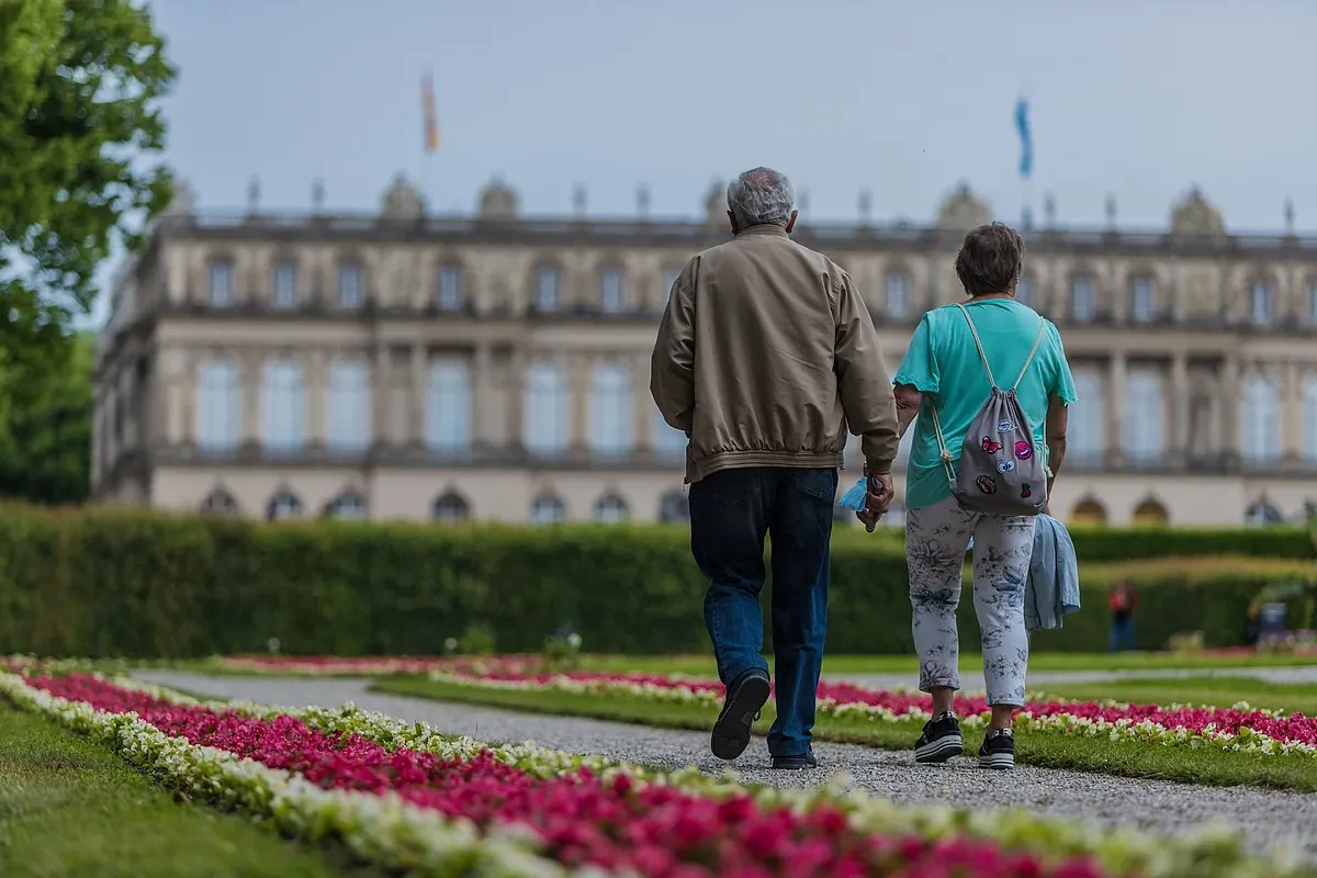 Giro de 180 en la jubilación: la Seguridad Social suma hasta 3 años de cotización a quienes dejaron de trabajar por cuidar familiares o hijo