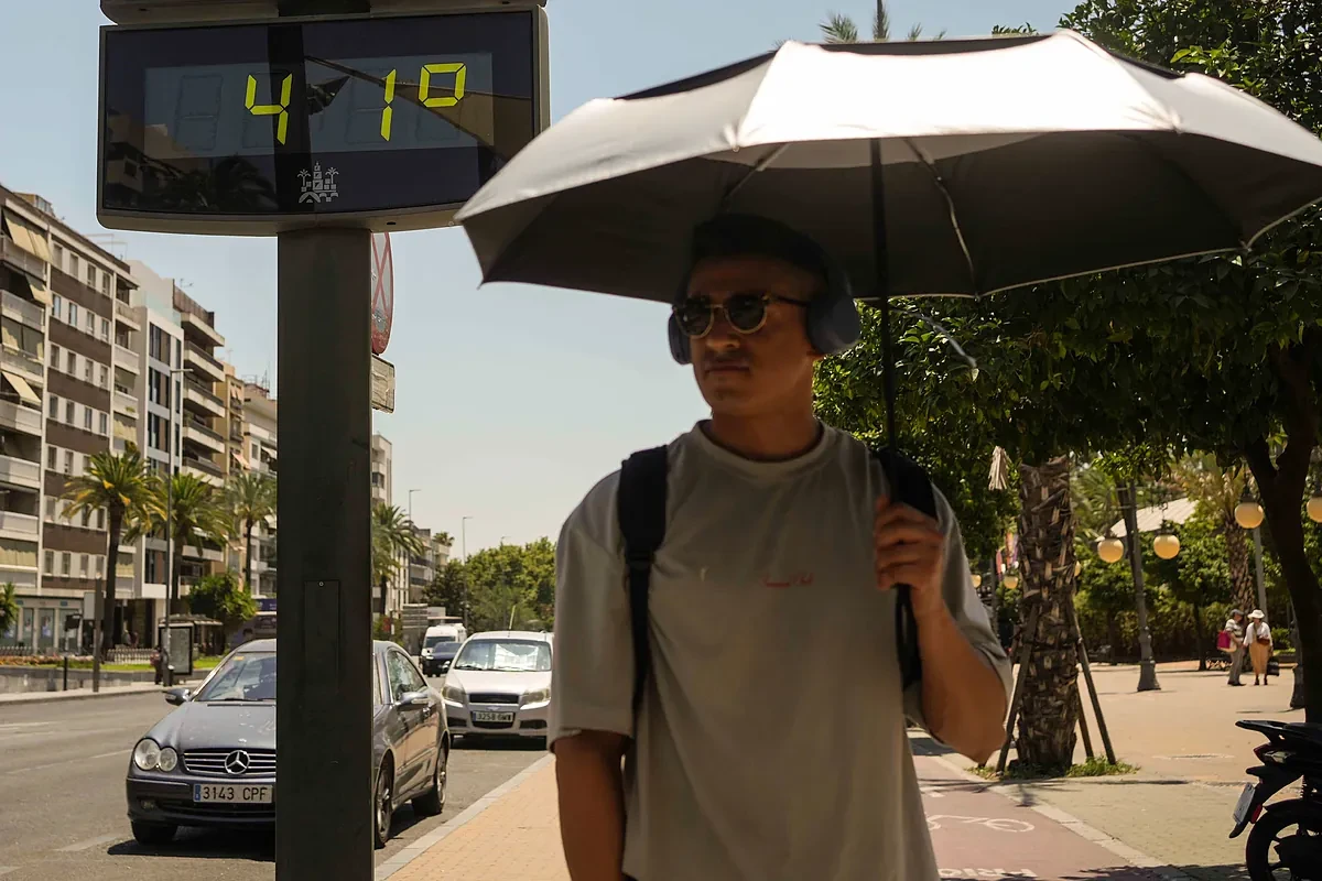 Trucos para combatir el calor: a qué temperatura debemos poner el aire, cuándo se desaconseja el ventilador, cuándo abrir las ventanas...