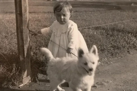 Elena, la única niña deportada sola, sin su familia: 