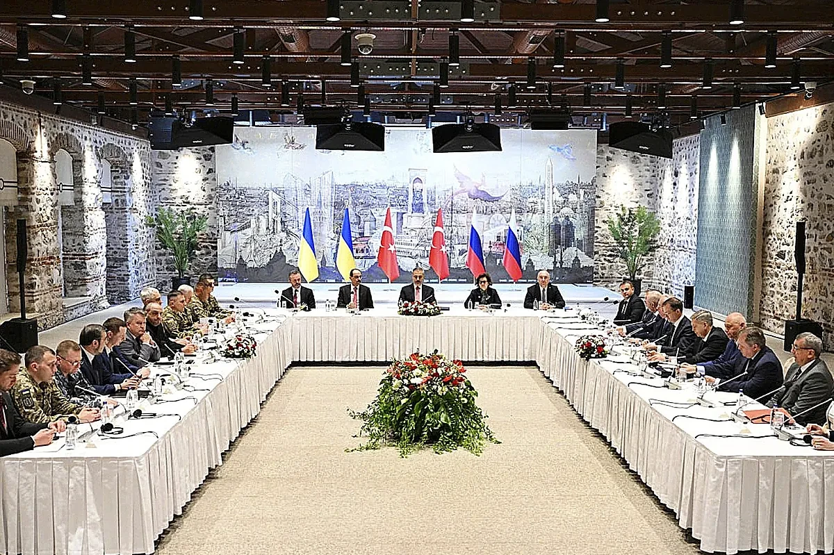 Rusia y Ucrania pactan un intercambio de 2.000 prisioneros y no descartan seguir negociando