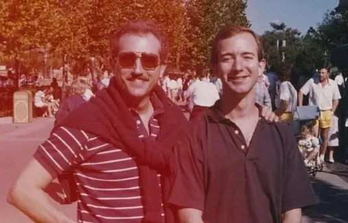 Miguel: el padre cubano de orígenes vallisoletanos de Jeff Bezos