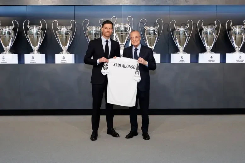 Xabi Alonso recoge 