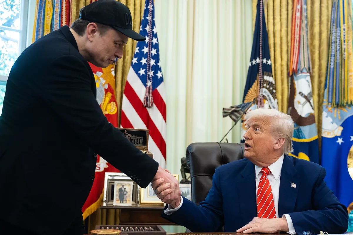 X contra Truth: qué pasa si la guerra entre Musk y Trump se traslada a sus redes sociales