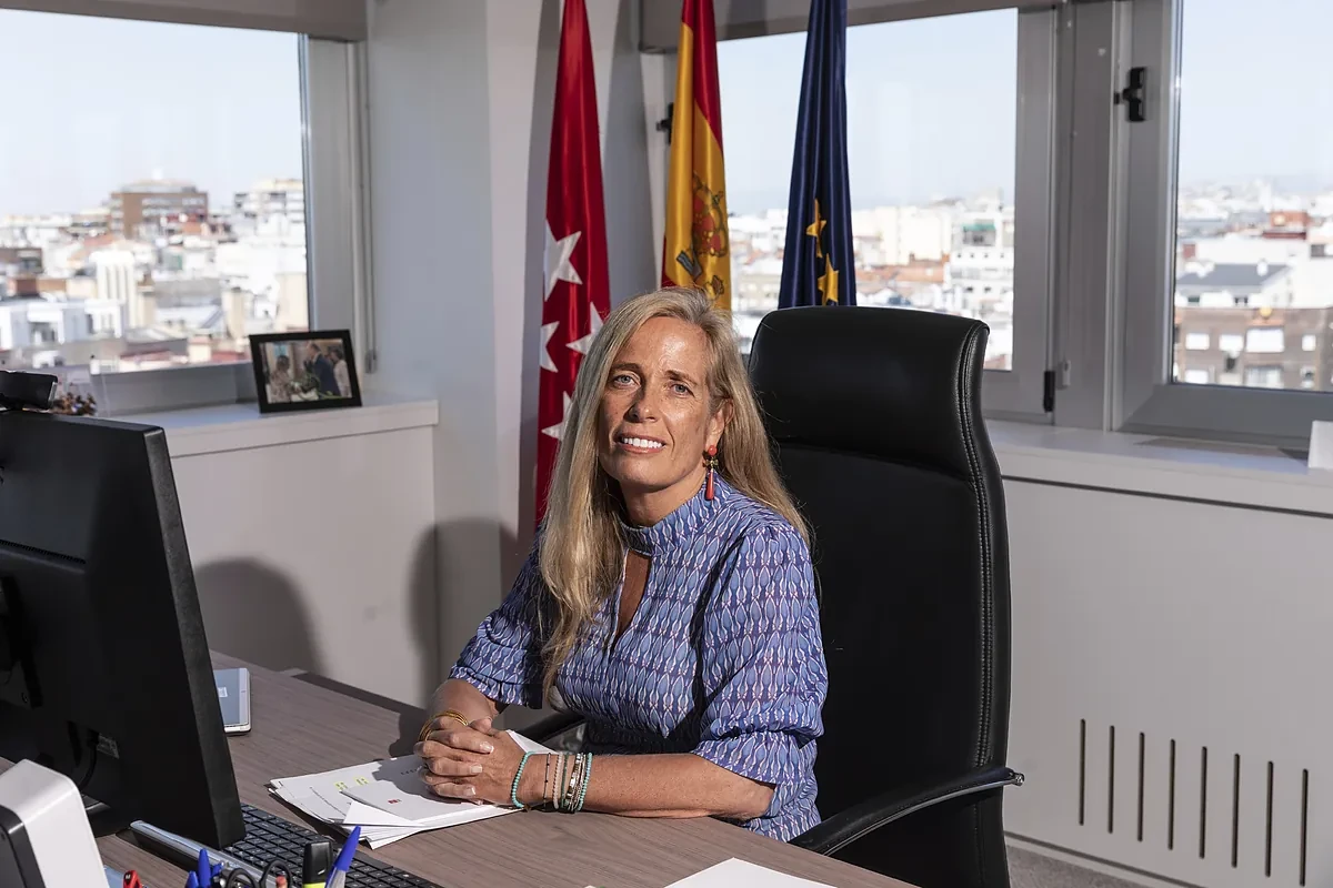 Rocío Albert, consejera de Hacienda de la Comunidad de Madrid: 