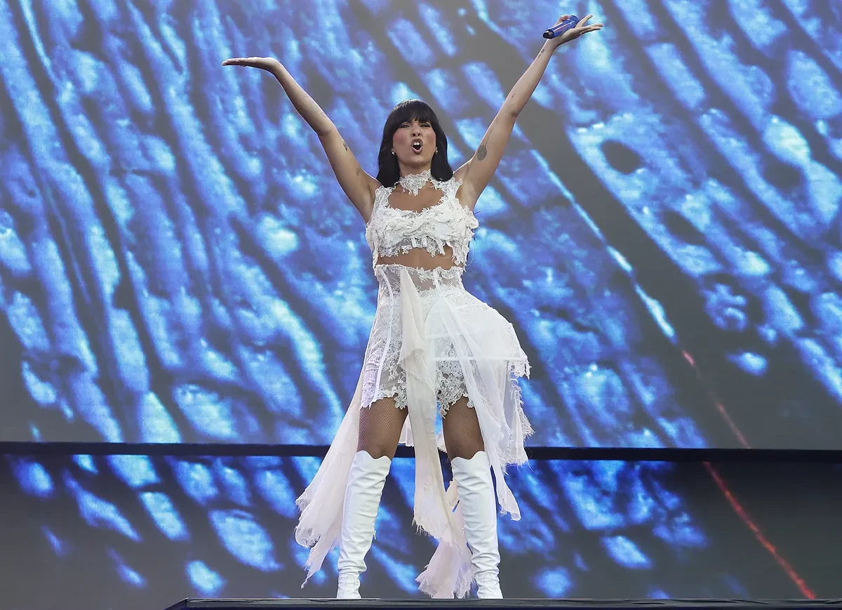 Aitana confirma su estatus de diva del pop en Barcelona