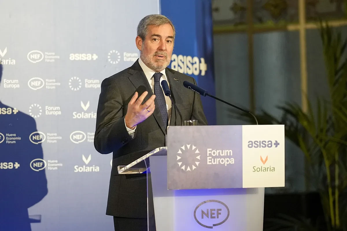 Canarias se decanta a la derecha: el PP da mayoría absoluta a Clavijo con la izquierda bloqueada