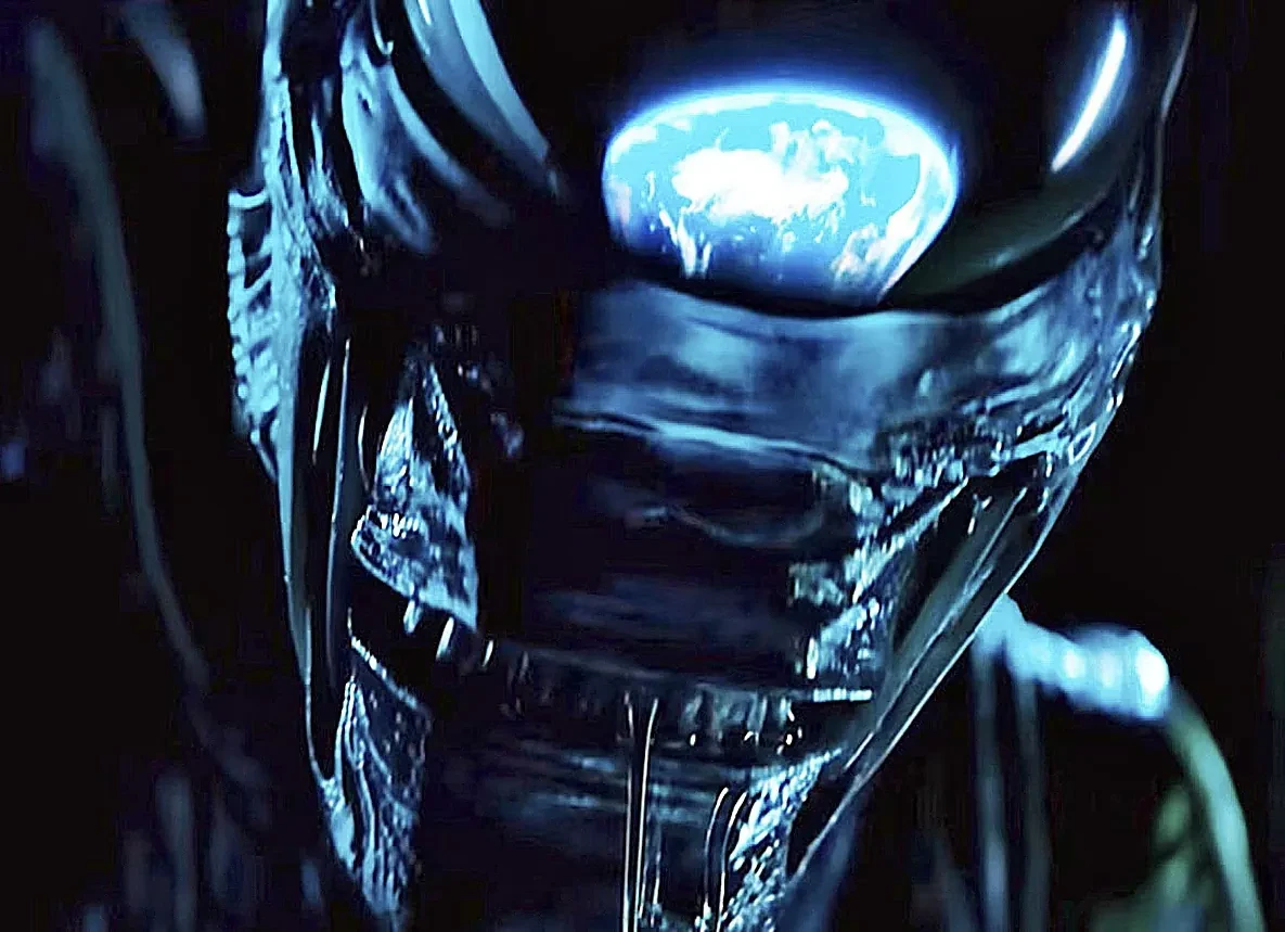 La serie 'Alien: Planeta Tierra' muerde, como el bicho, que también muerde (y vuelve)