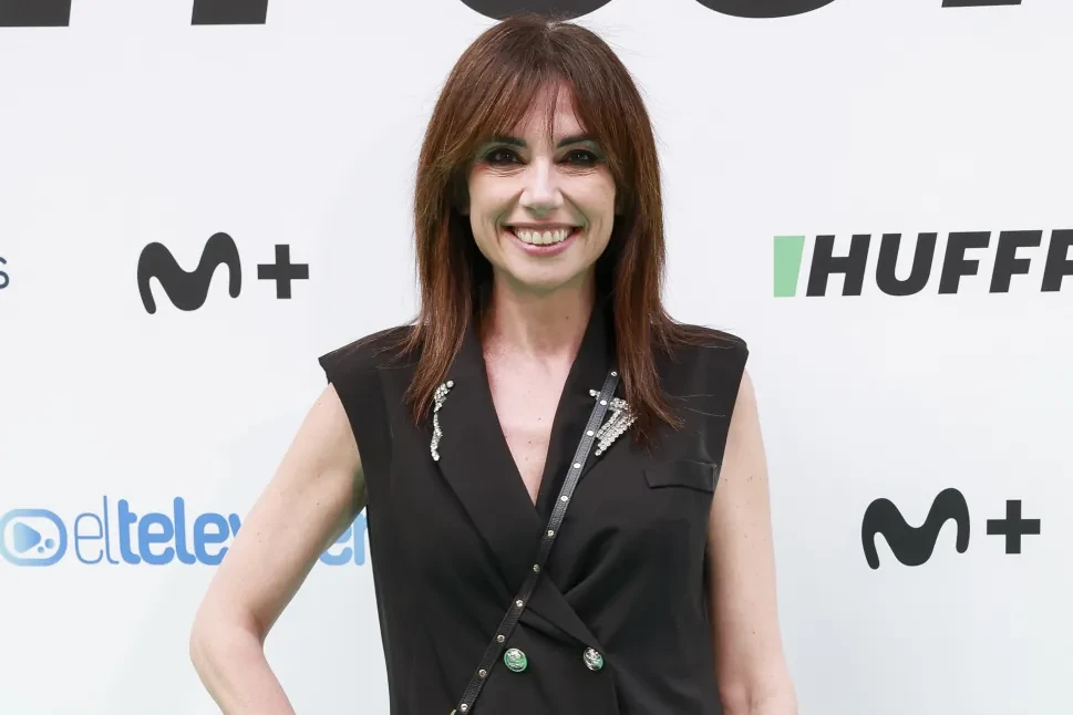 Un apasionado matrimonio (gracias a Arturo Pérez-Reverte), un parto a los 44 años... Así es Marta Flich, que ha dicho adiós a Todo es mentira