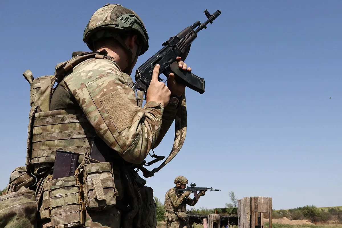 Guerra Ucrania-Rusia, última hora en directo | Rusia intensifica su ofensiva en el este e intensifica sus ataques aéreos sobre ciudades ucranianas
