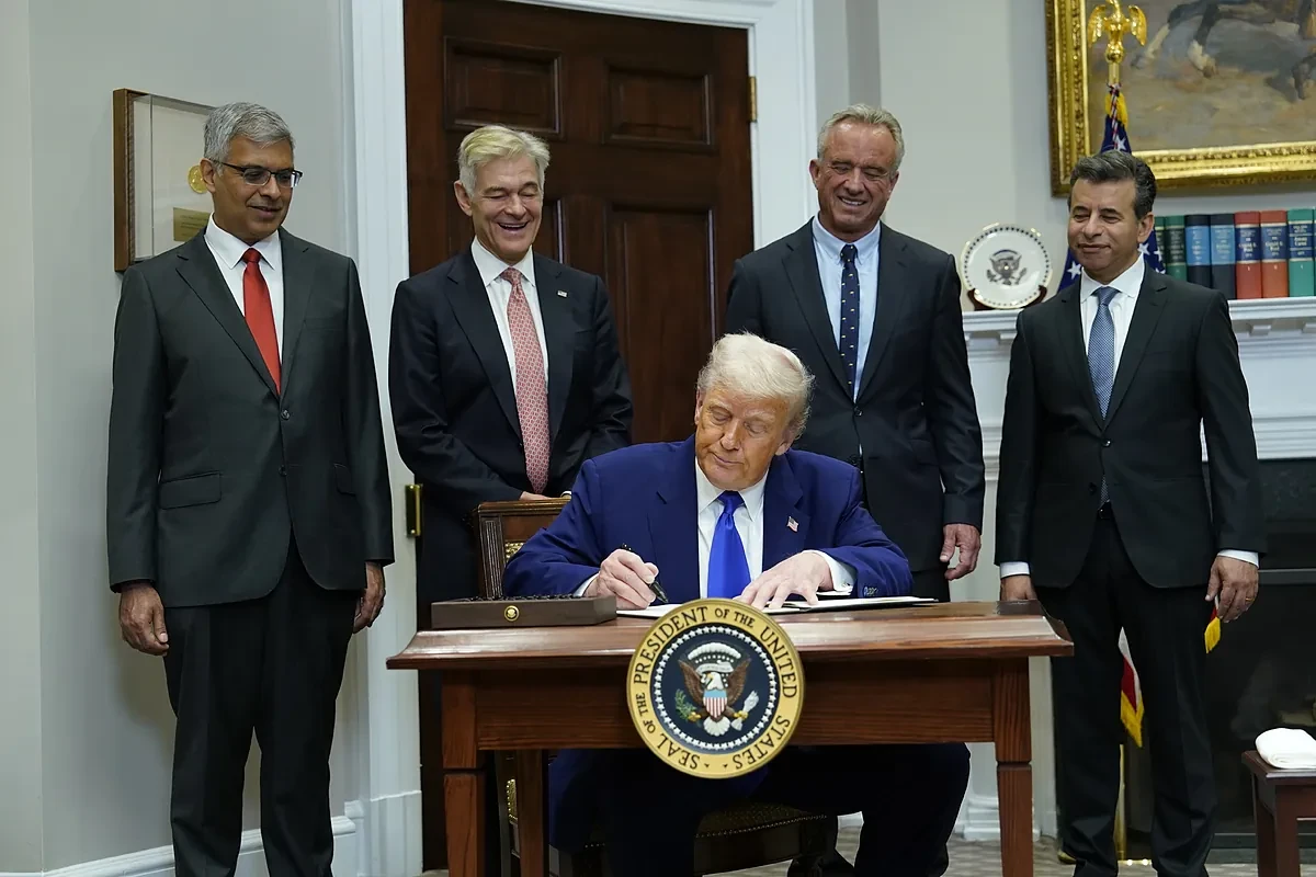 Trump tras suavizar los aranceles asiáticos: 
