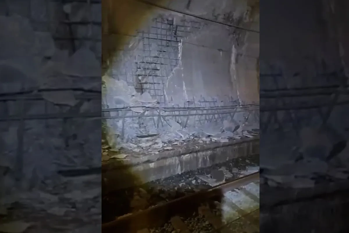 Un túnel del AVE Madrid-Málaga sufre escapes de agua y desprendimientos de materiales
