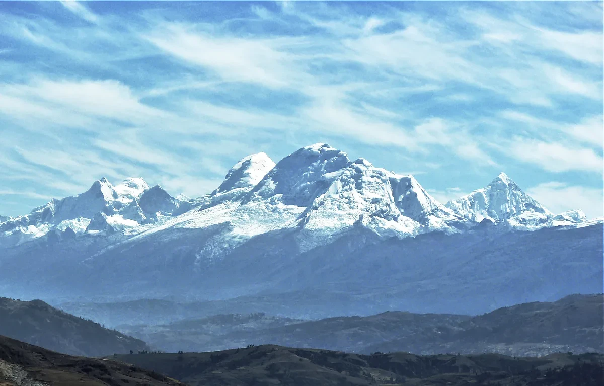 Rescatados tres montañistas españoles en el nevado Huascarán (Perú), uno habría perdido temporalmente la vista