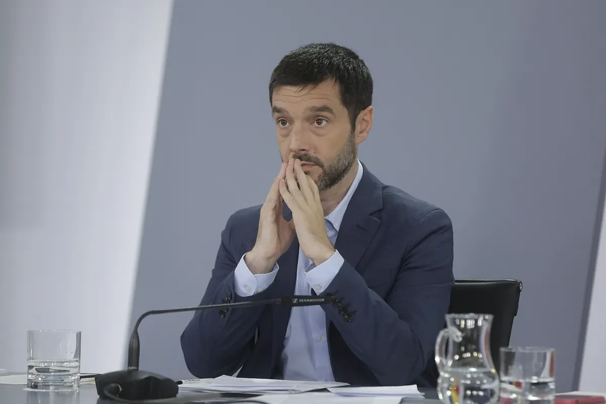 Consumo impone las primeras sanciones a comercios que no aceptan efectivo