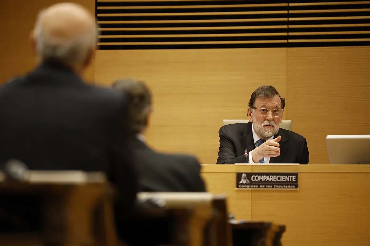 Rajoy niega la policía patriótica y el espionaje a políticos catalanes: 