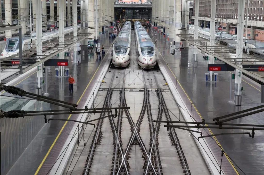 Las primeras ofertas sin Avlo entre Madrid y Barcelona arrojan unos precios un 34% más caros: 