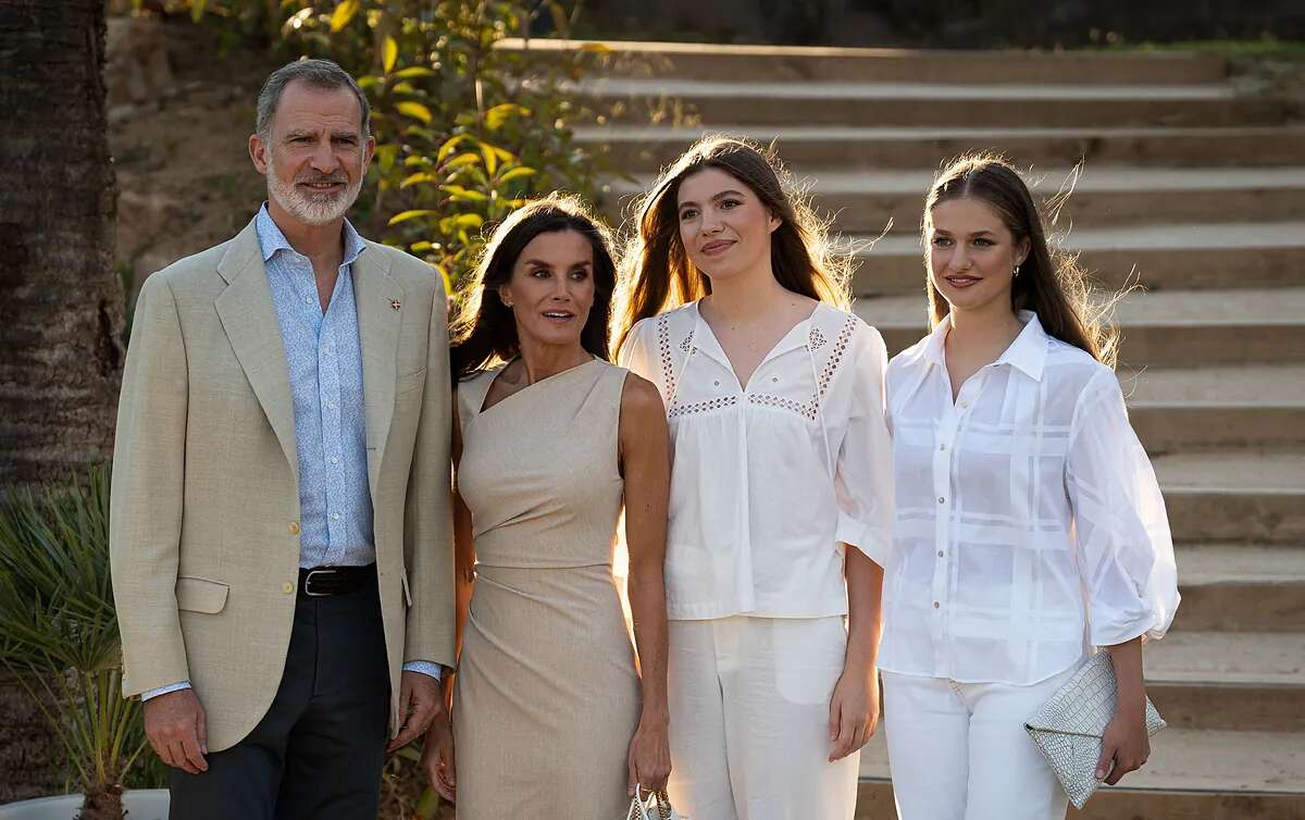 Felipe VI asistirá a la final de la Eurocopa después de ver la semifinal con la Reina Letizia y sus dos hijas en Lloret de Mar