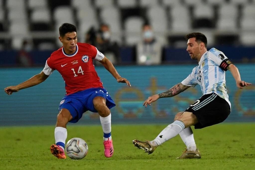 Messi inicia el último baile en la Copa América sin superar la sombra de Chile