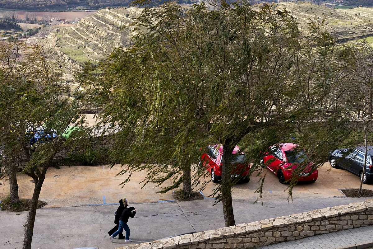 La Nochebuena trae avisos a una decena provincias del noroeste del país por viento, olas y nieve