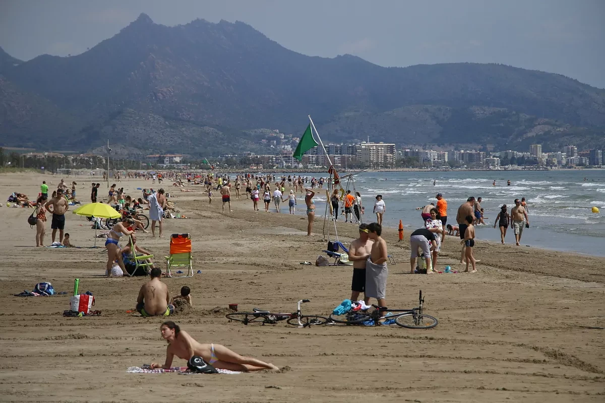El turismo de Castelln estalla al quedarse fuera de un plan de ayudas del Gobierno