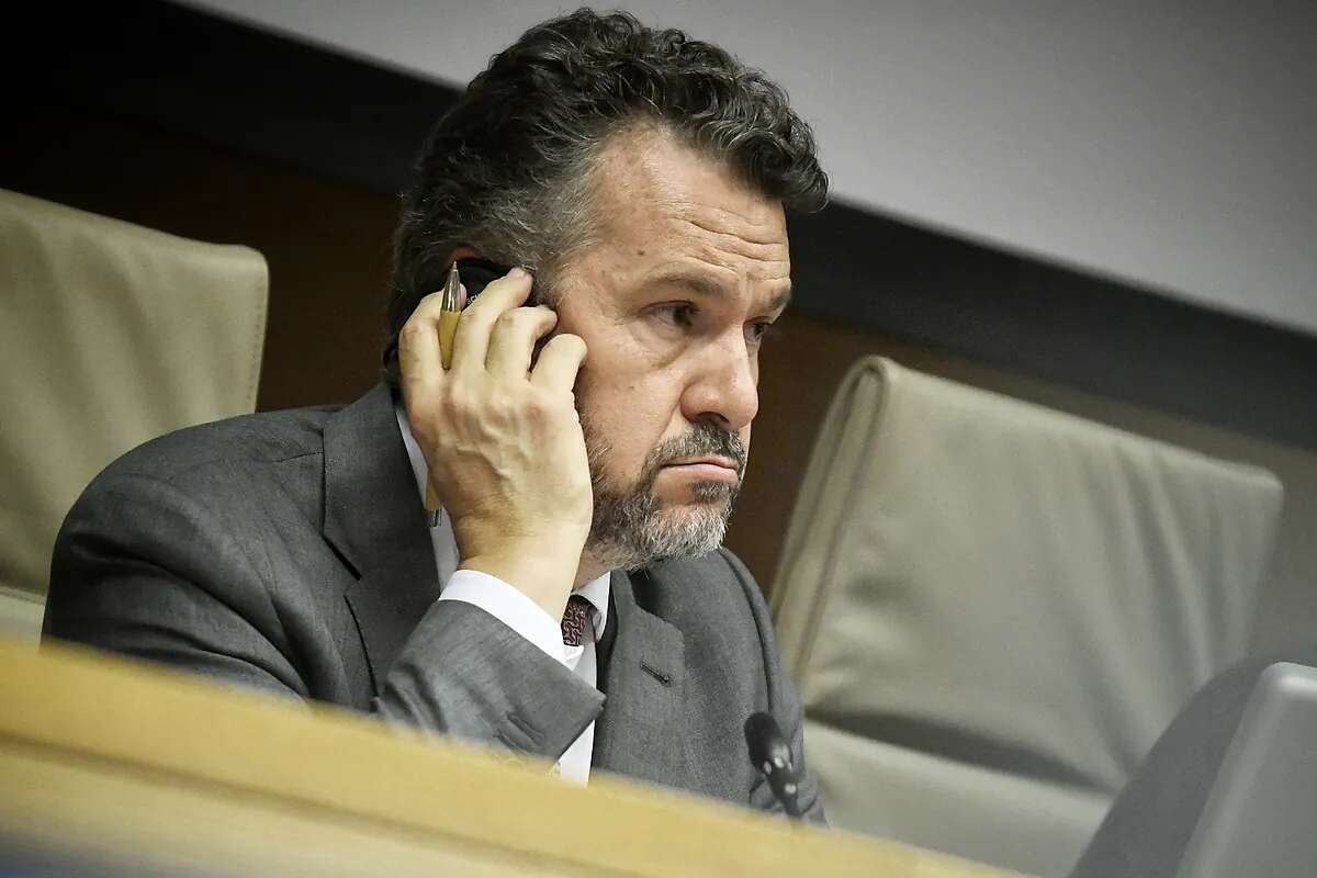 La CNMV admite que el caso Villarejo 