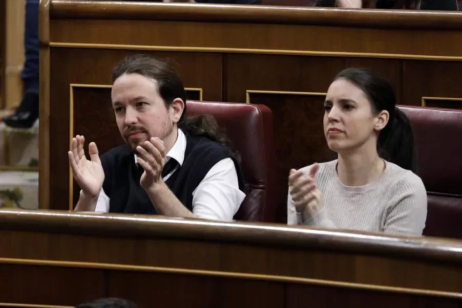 Iglesias y Montero salen ganando con el nuevo sistema salarial de Podemos y sus diputados perdiendo