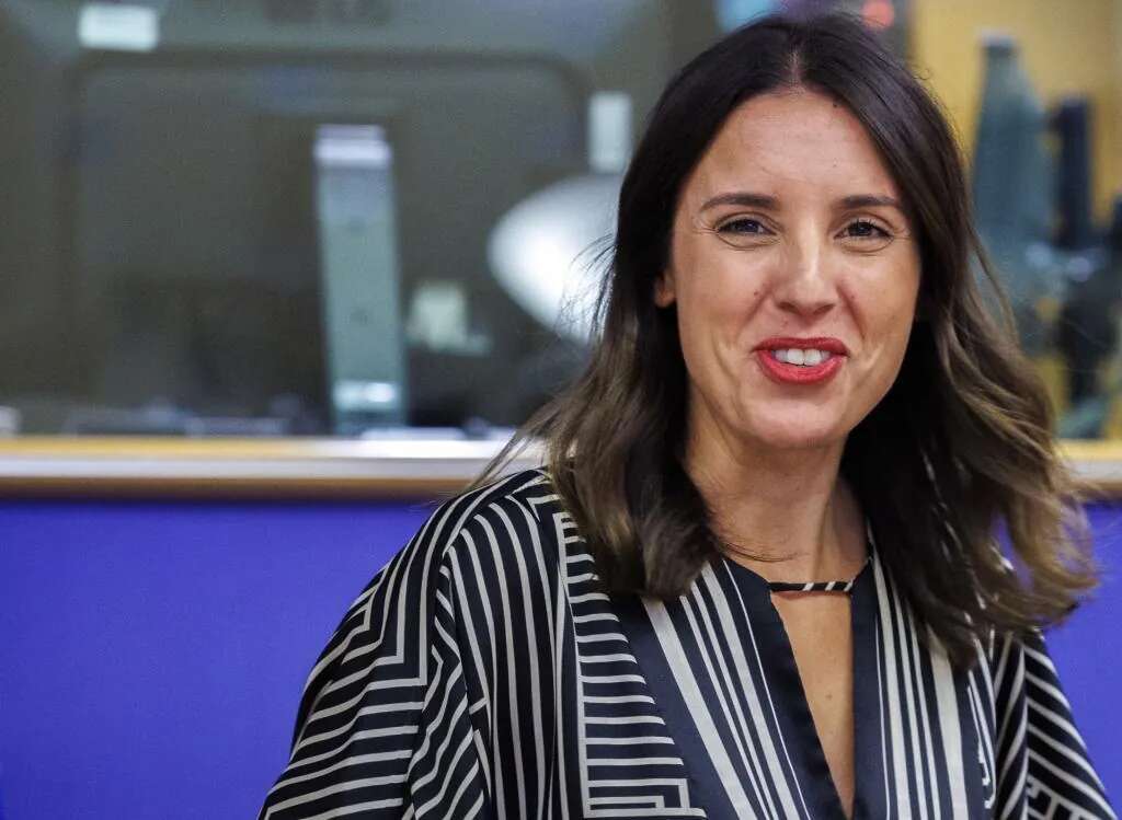 Si Carlos III levantara la cabeza... y viera lo de Irene Montero