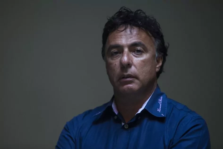 Condenan a la sociedad que controla el Cdiz a pagar ms de un milln a Quique Pina