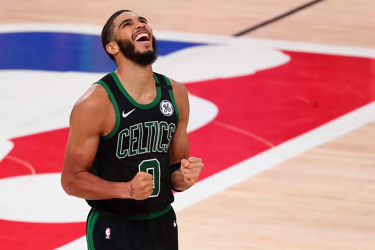 Tatum entierra a los campeones y lleva a Boston a las Finales del Este