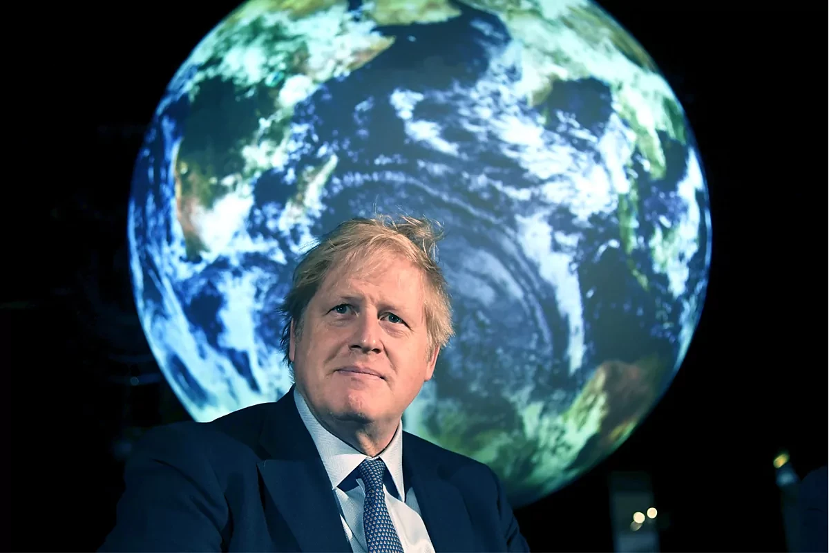 Boris Johnson impulsa una mini-cumbre del clima para diciembre
