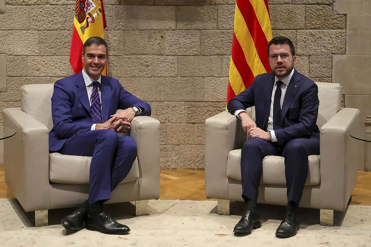 Junts advirtió al PSOE antes de la votación: si siguen los pactos con ERC 