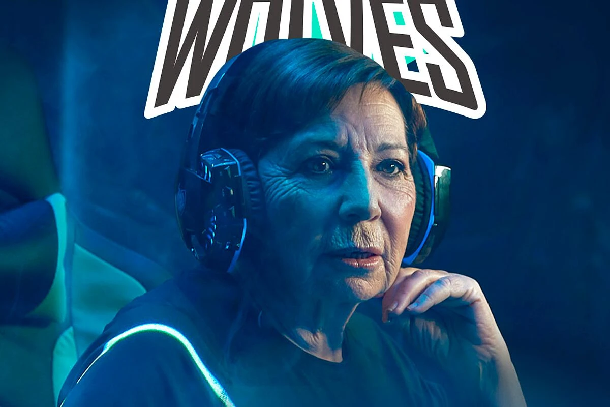 El equipo de eSports de Celia Villalobos no existe: es parte de una campaña de publicidad de una óptica