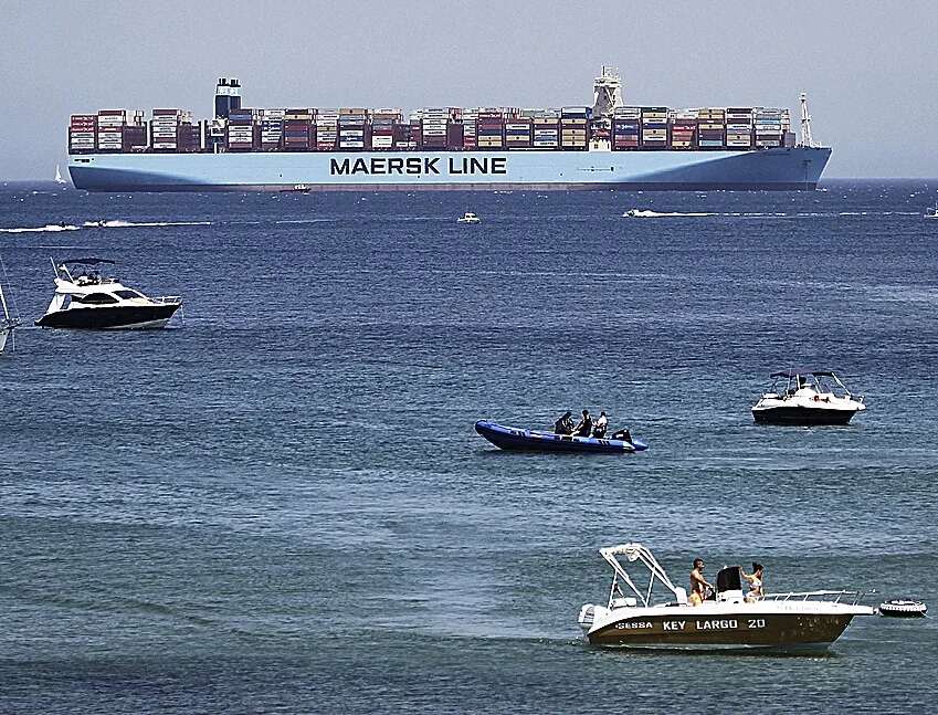 Maersk asegura que seguirá operando en Algeciras a pesar de las tasas de emisión: 