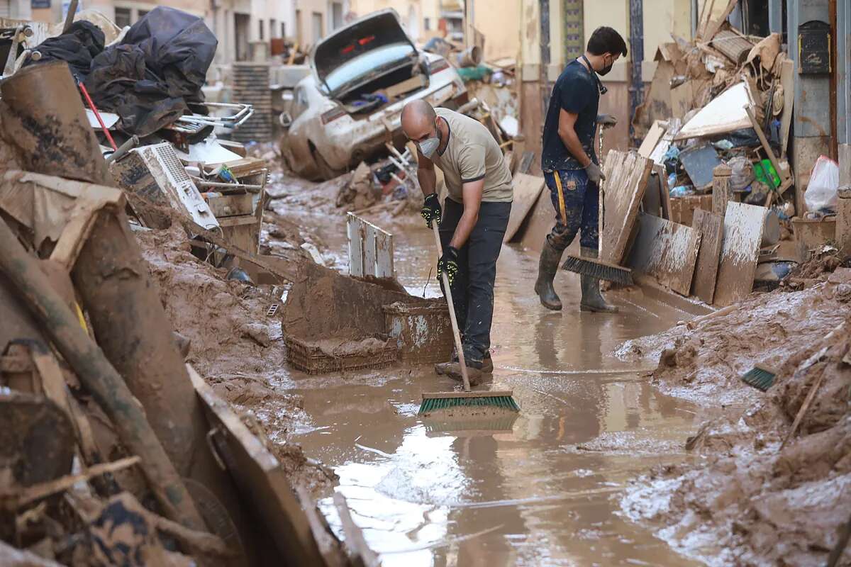 Última hora de la Dana en Valencia y España, en directo | Preocupación por el parking anegado del centro comercial de Bonaire 