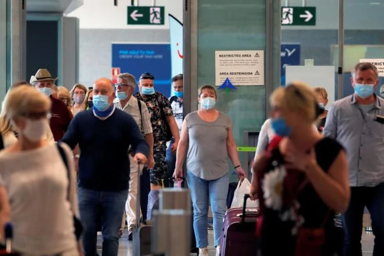 17 muertos por coronavirus y 5.482 contagios en otro día de mínimo descenso de la incidencia (124)