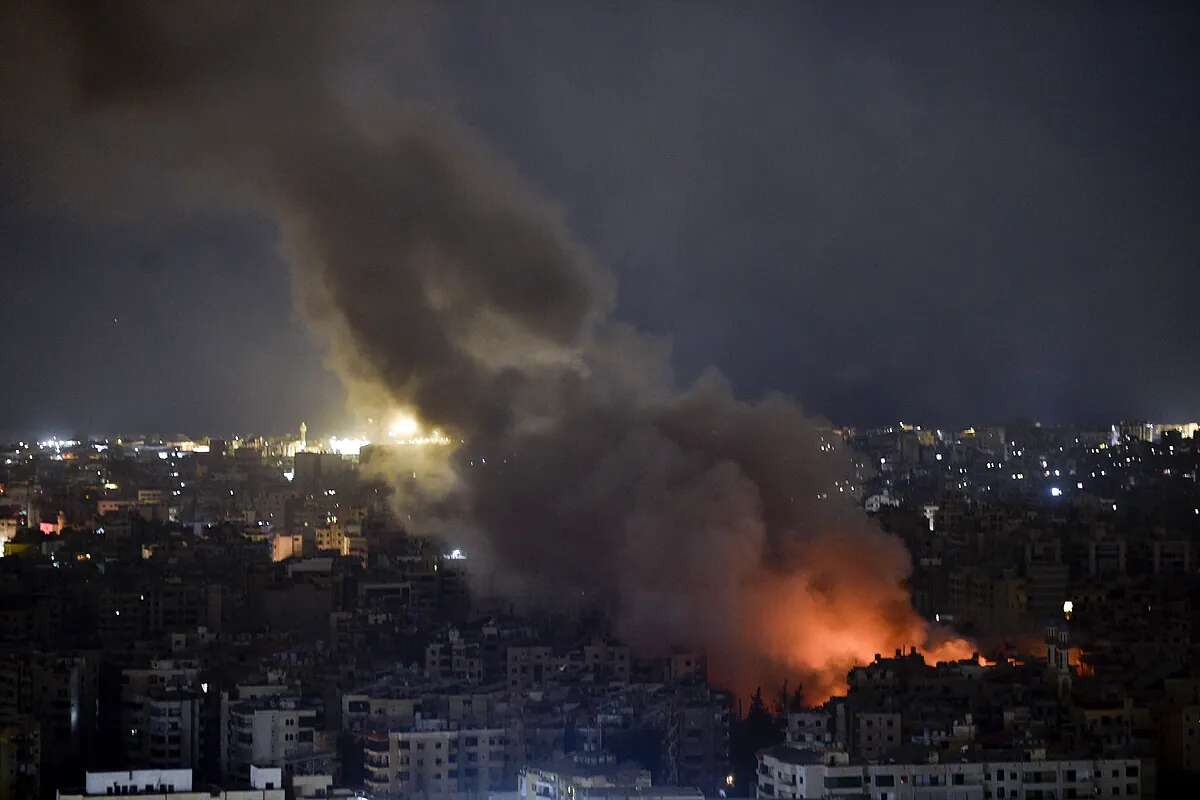 Guerra entre Israel y Hizbulá, en directo | El ejército israelí mata a un alto mando de Hizbulá en un ataque a Beirut