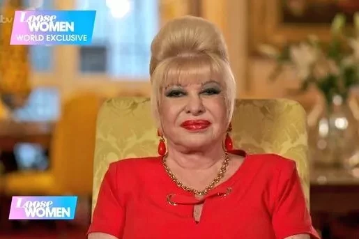 Ivana Trump reaparece convertida en... Carmen de Mairena?