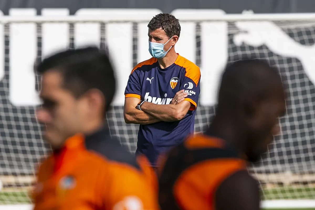 El Valencia, a la deriva: Javi Gracia se plantea la dimisin