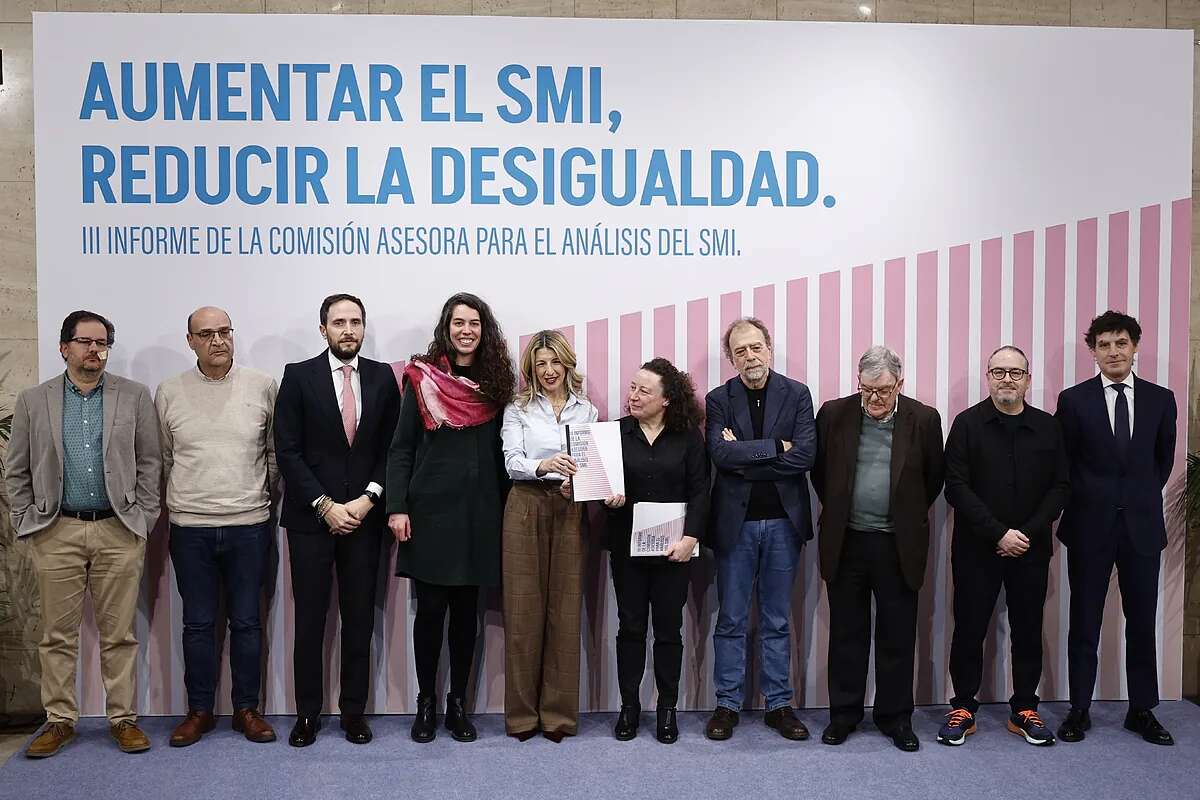 La guerra entre Díaz y Cuerpo por la jornada laboral llega al comité del SMI: los expertos advierten 