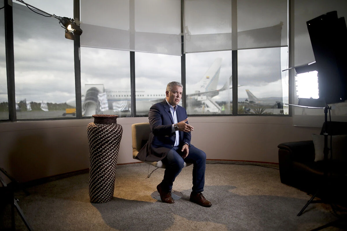 Iván Duque: 