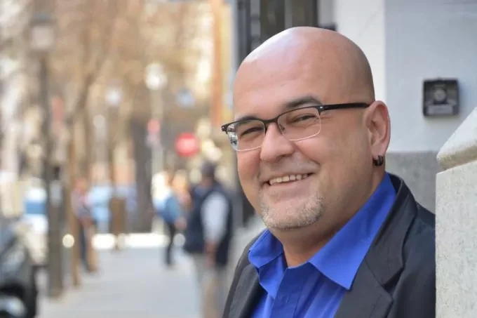 Alexis Ravelo: un nuevo 'Crematorio' para una nueva poca
