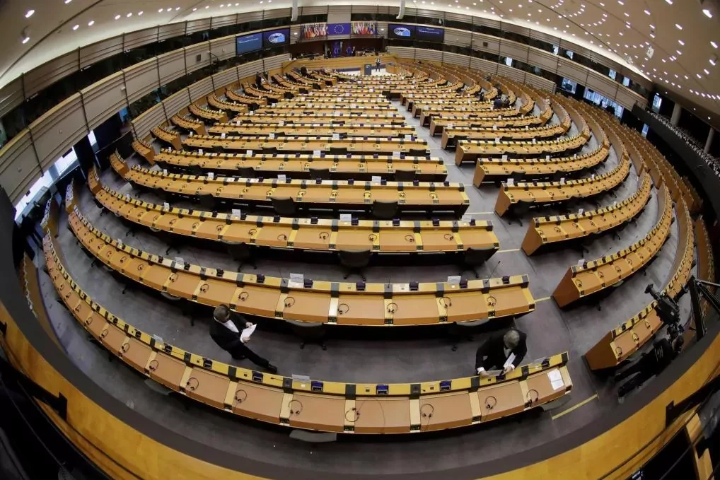 Los socialistas logran sacar adelante en Bruselas la enmienda para evitar que se beneficien de la PAC los ganaderos de bravo