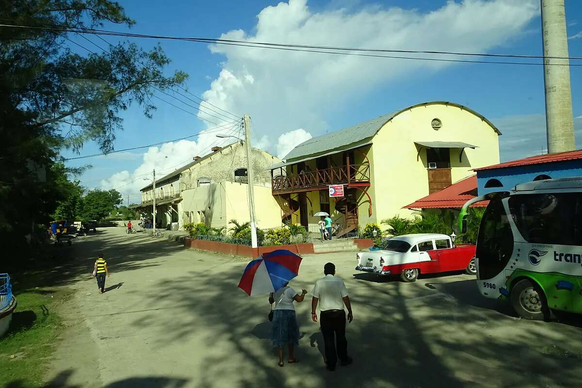 Desaparecen 13 militares tras una serie de explosiones en un almacén de material bélico en Cuba