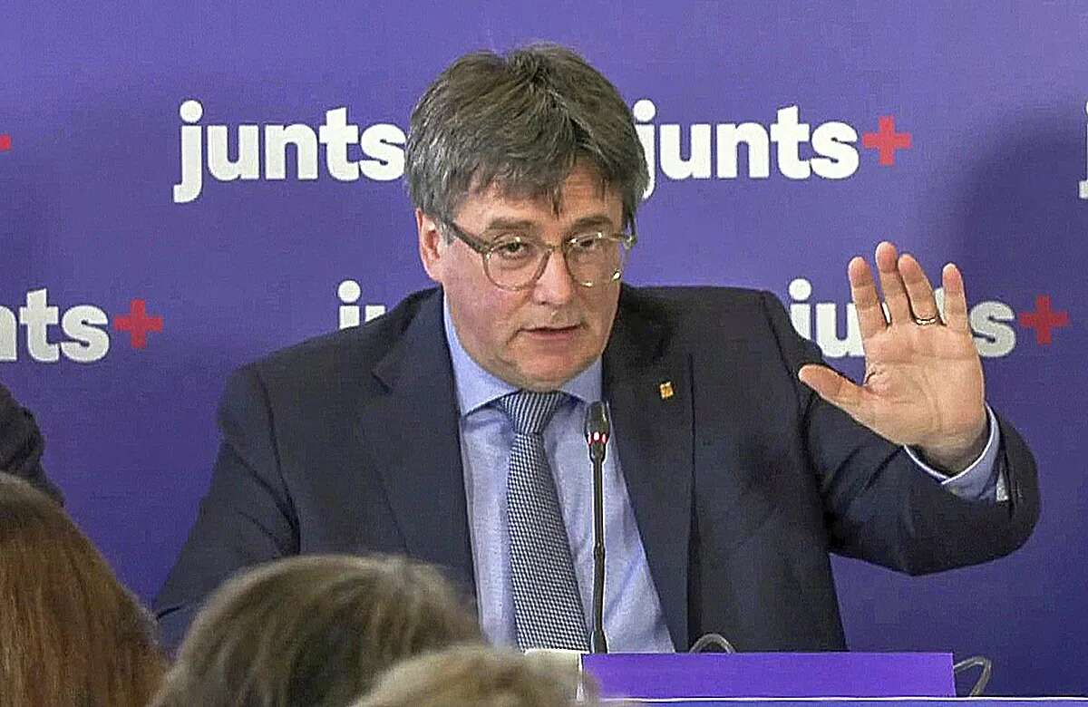 Junts endurece su discurso migratorio para competir con la extrema derecha independentista: 