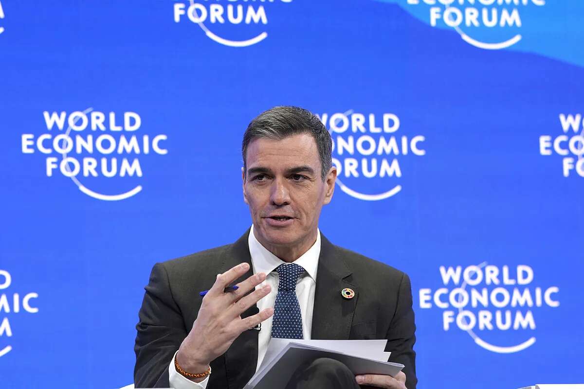 Sánchez plantea en Davos acabar 