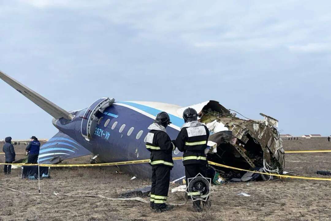 El presidente de Azerbaiyán acusa a Moscú de intentar ocultar las causas del accidente de avión en Kazajistánby exige una disculpa pública