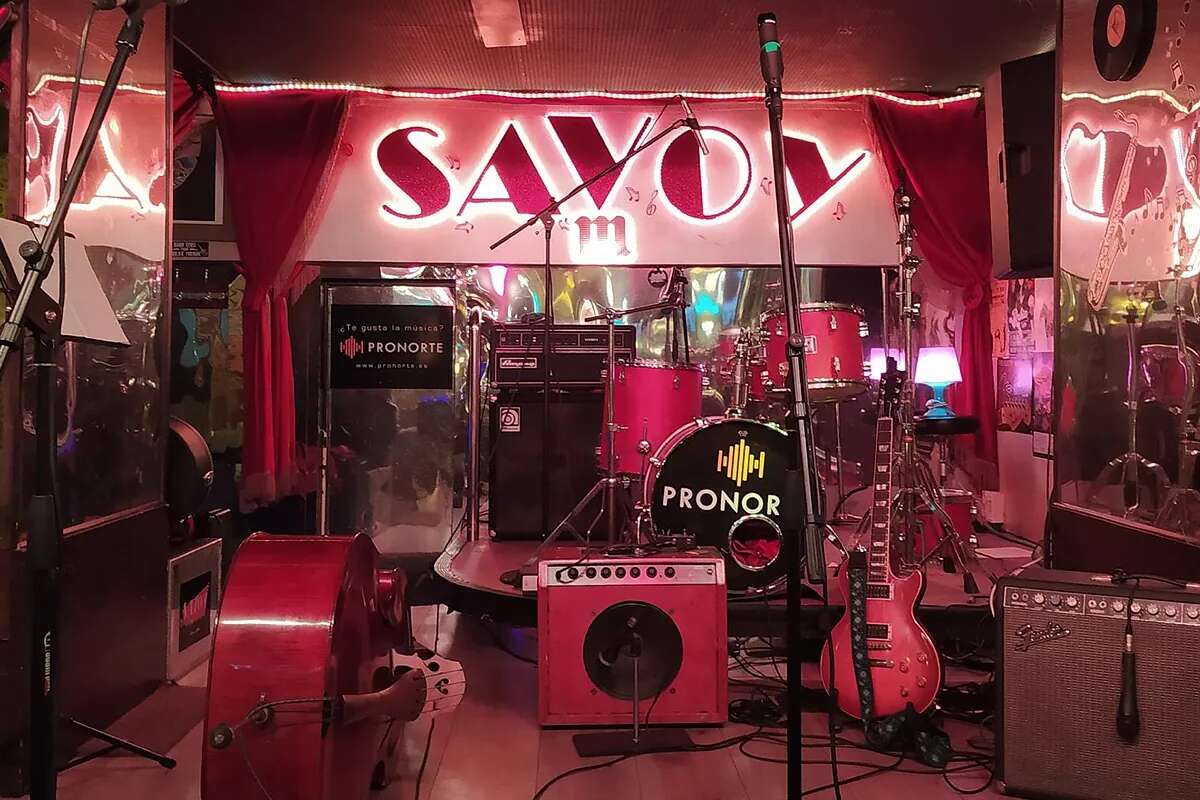 Cierra el club Savoy de Gijón: una hamburguesería ocupará el mítico local