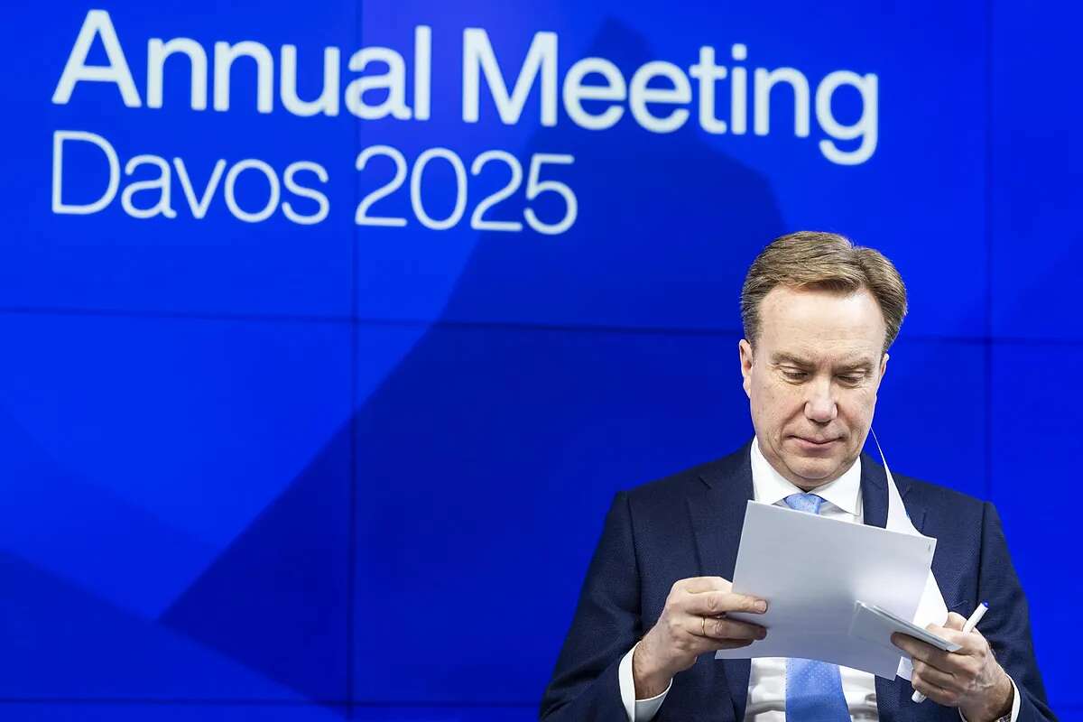 Los economistas jefe de Davos predicen un empeoramiento de la economía mundial con la gran excepción de EEUU y con Europa como la 