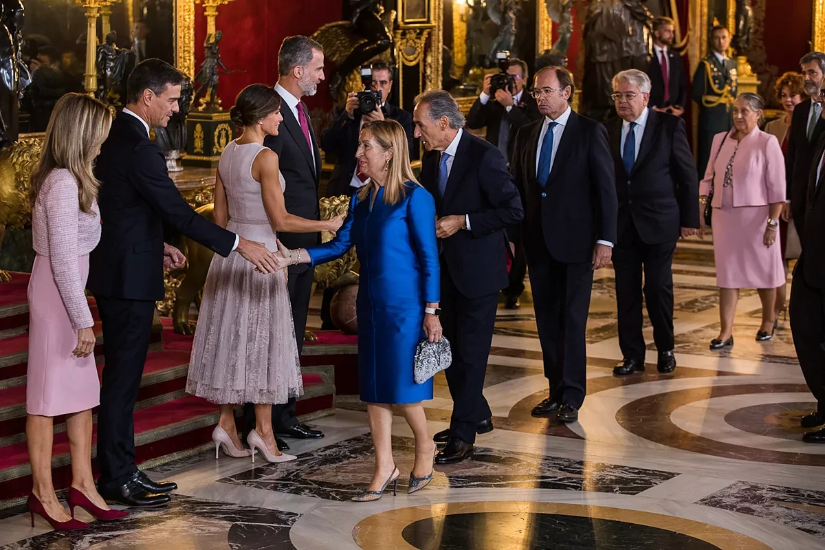 Gobierno contra el Rey