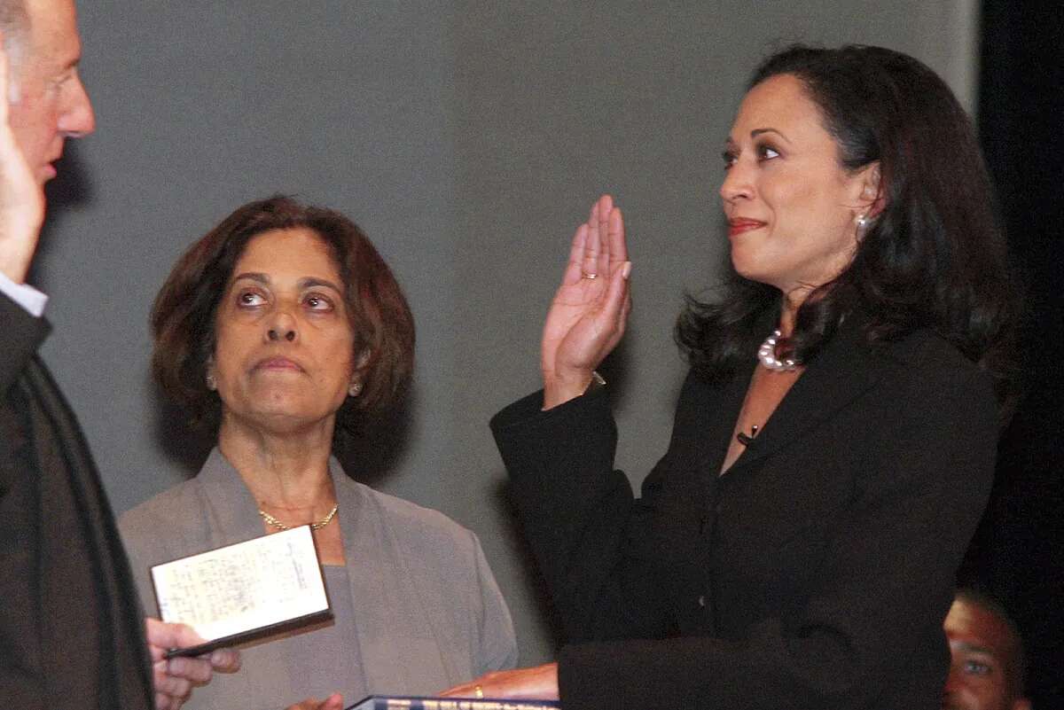 Un padre con el que no se habla, una madre influyente y una hermana confidente: así es la familia de Kamala Harris: